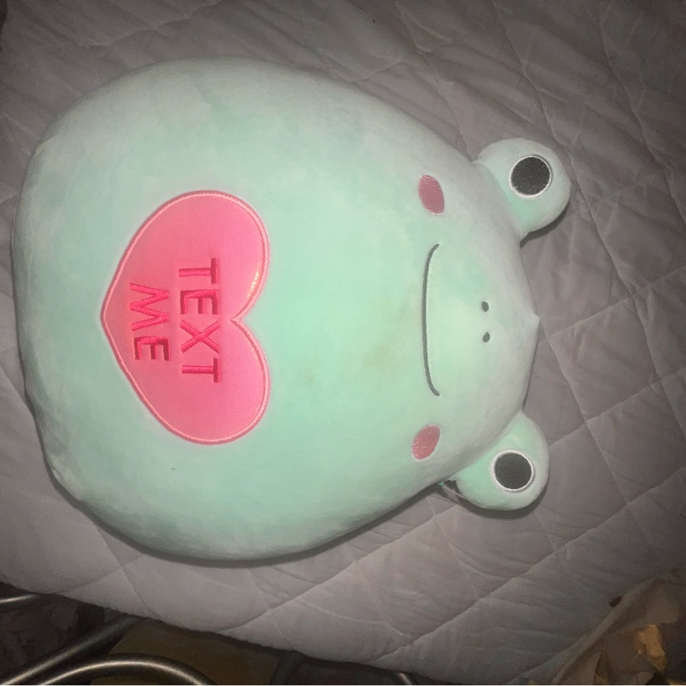 limited edition valentines squishmallow